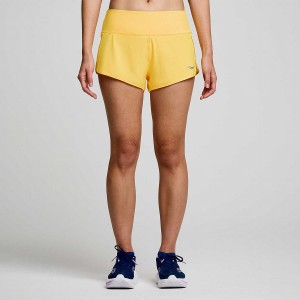 Gold Saucony Outpace 2.5" Split Women's Shorts | Malaysia S07452-N89