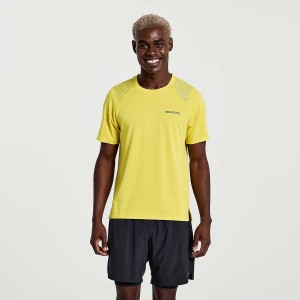 Yellow Saucony Elevate Short Sleeve Men's T Shirts | Malaysia S75940-C02