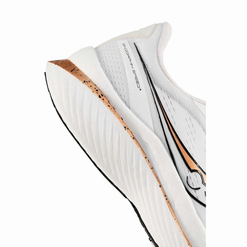 White / Gold Saucony Endorphin Speed 3 Men's Running Shoes | Malaysia S76852-X62