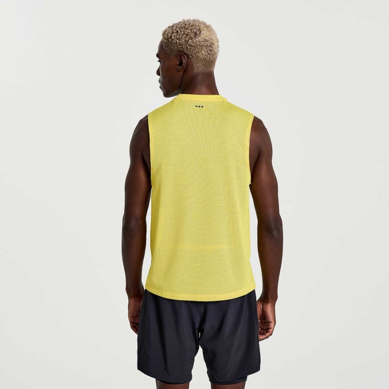 Yellow Saucony Elevate Sleeveless Men's Tank Top | Malaysia S76918-M64