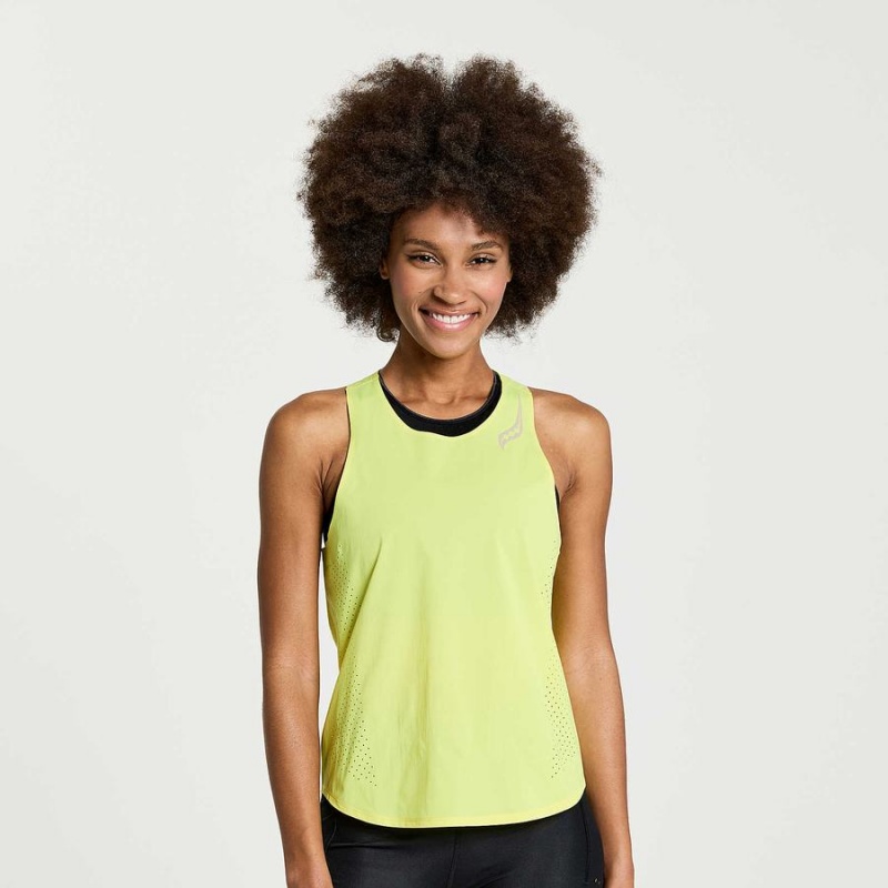 Yellow Saucony Pinnacle Tank Women\'s Tank Top | Malaysia S46719-S63